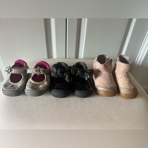 3 pairs stride rite shoes